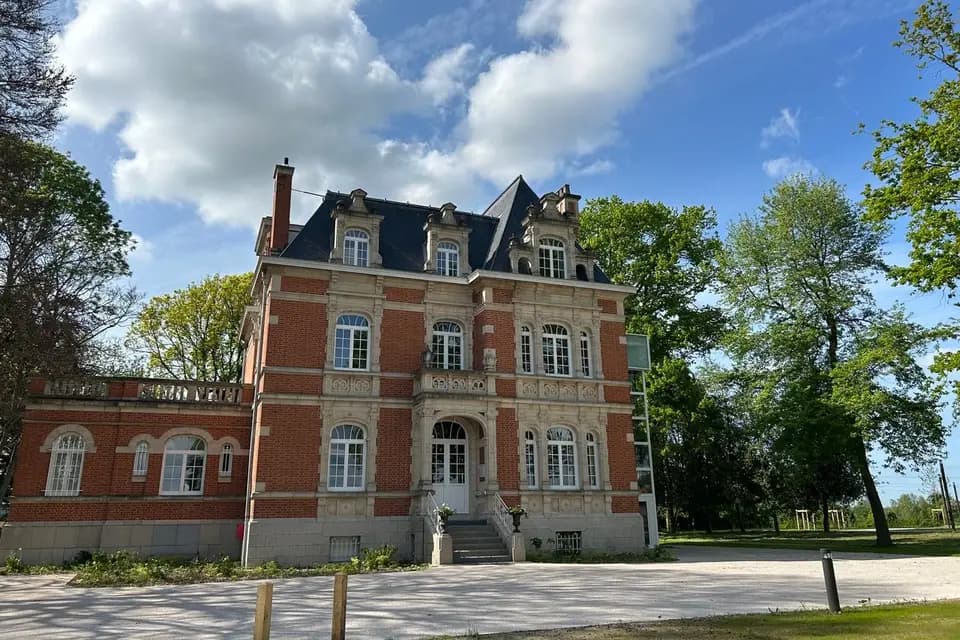 Chateau de Bac Saint Maur — photo 1