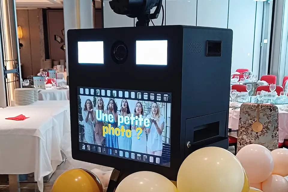 Selfiesmiles — photo 1