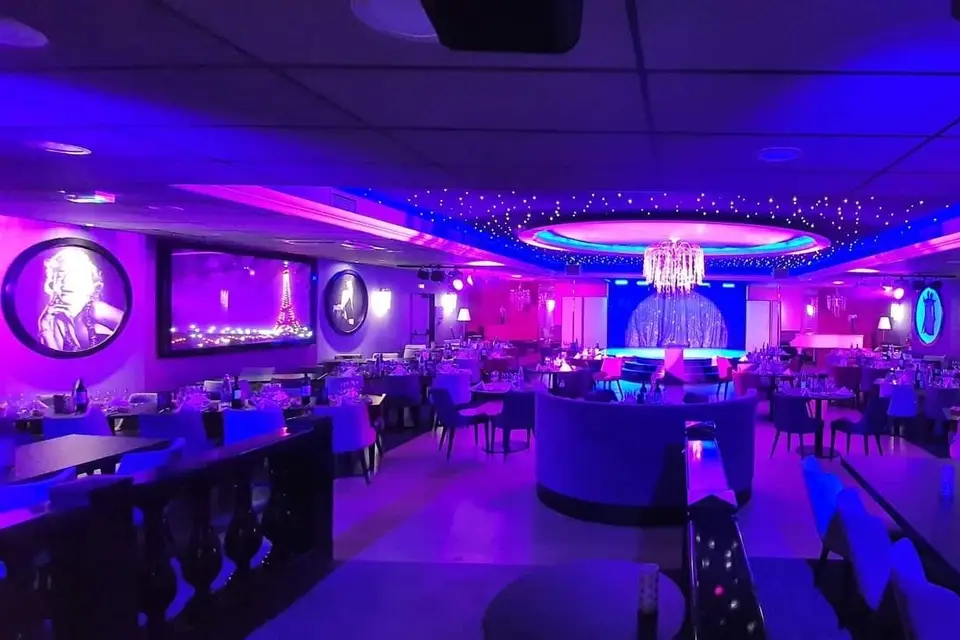 Cabaret Club — photo 4