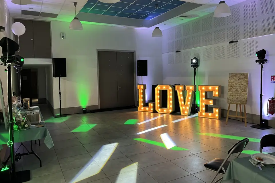 Contact Animation — photo 6