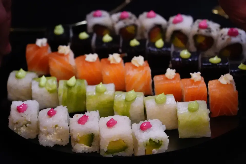 Sushi Life — photo 4