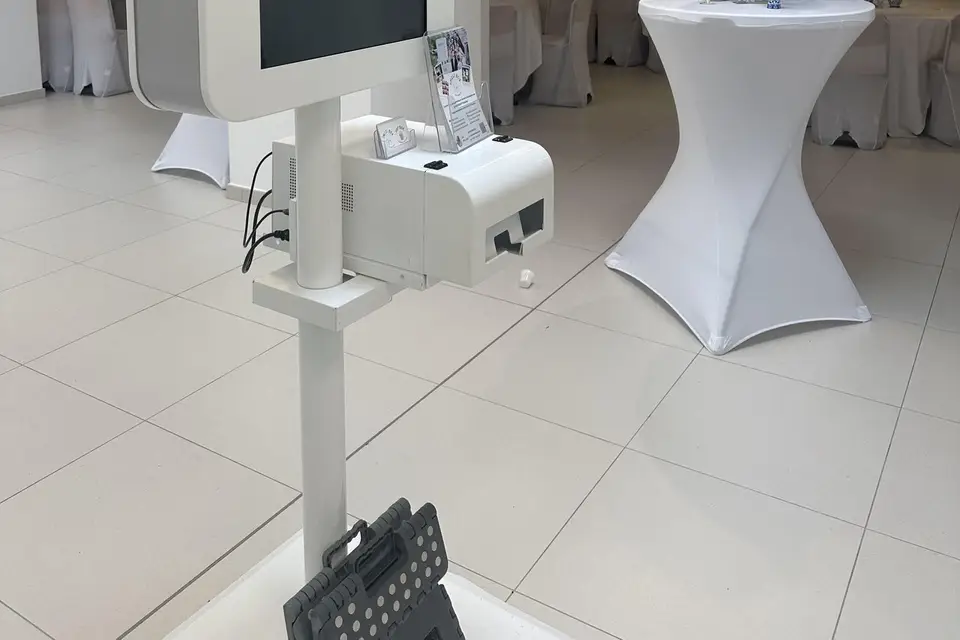 Smile Box — photo 8