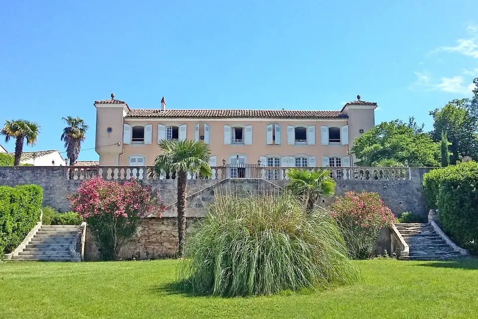 Château de Saint Jean des Plats