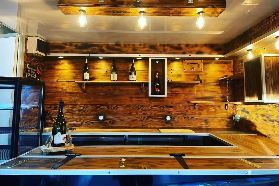 Vin à l'heure - Lukas Durand — photo 1