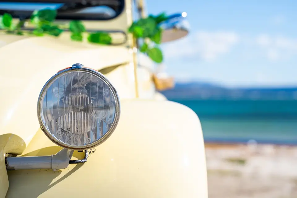 Vintage Selfie Booth — photo 6