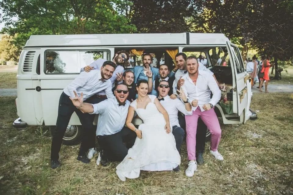 Vintage Selfie Booth — photo 2