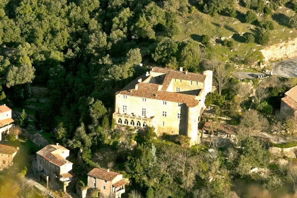 Chateauzen — photo 1