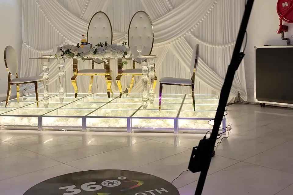 Selfie station 360 — photo 3