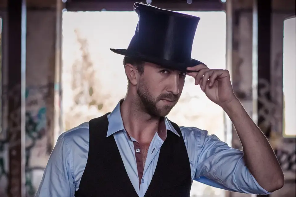 Julien Illusionniste - Magicien et Mentaliste — photo 5