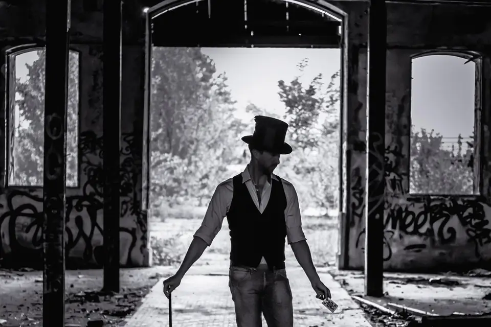 Julien Illusionniste - Magicien et Mentaliste — photo 6