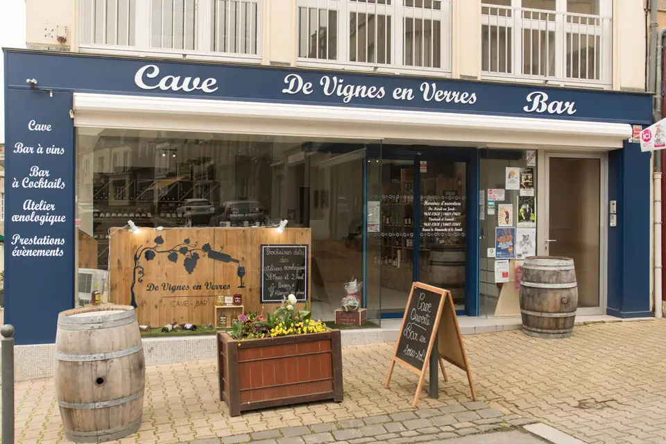 Cave De Vignes En Verres — photo 4