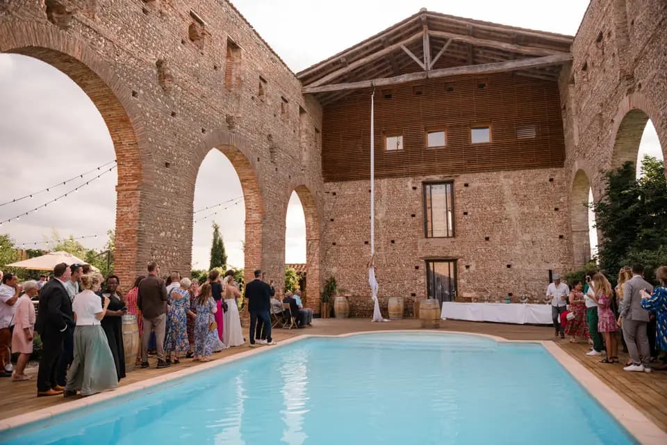 Compagnie En Suspension — photo 1