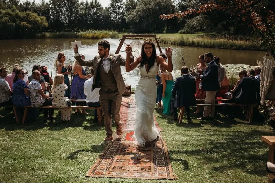 Demoiselle Capeline — photo 2