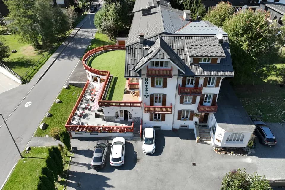 Chalet Hôtel La Sapinière