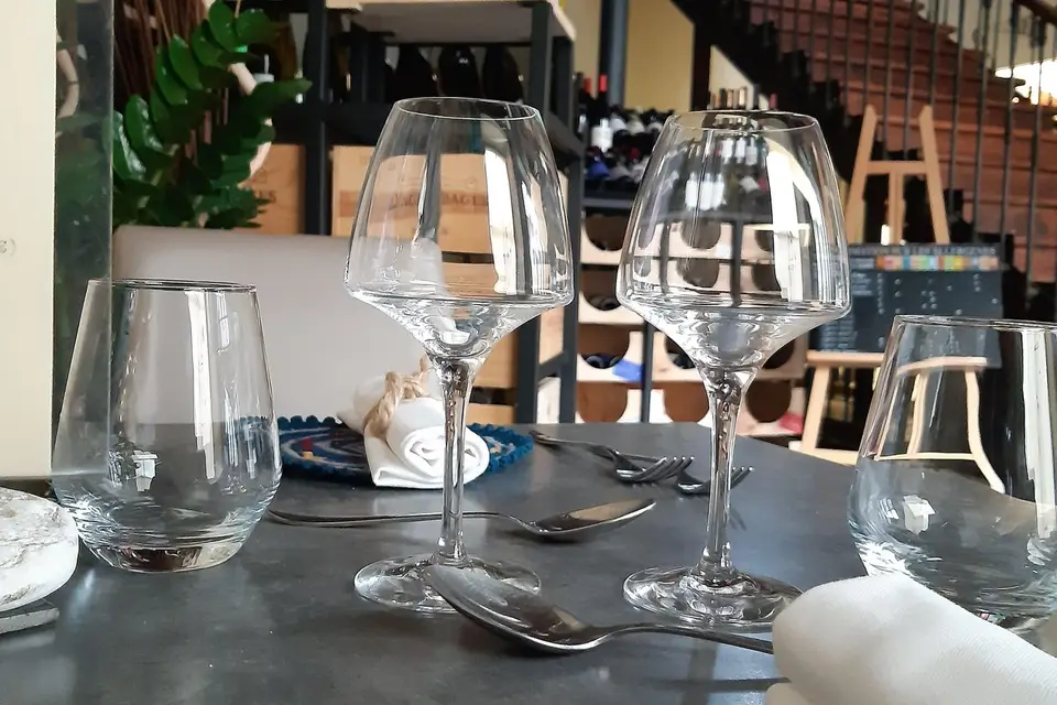 Restaurant Cave La Quincaillerie — photo 7