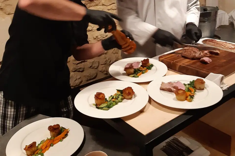 Restaurant Cave La Quincaillerie — photo 8