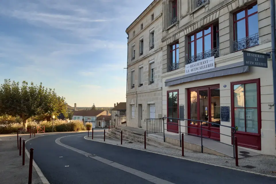 Restaurant Cave La Quincaillerie — photo 1