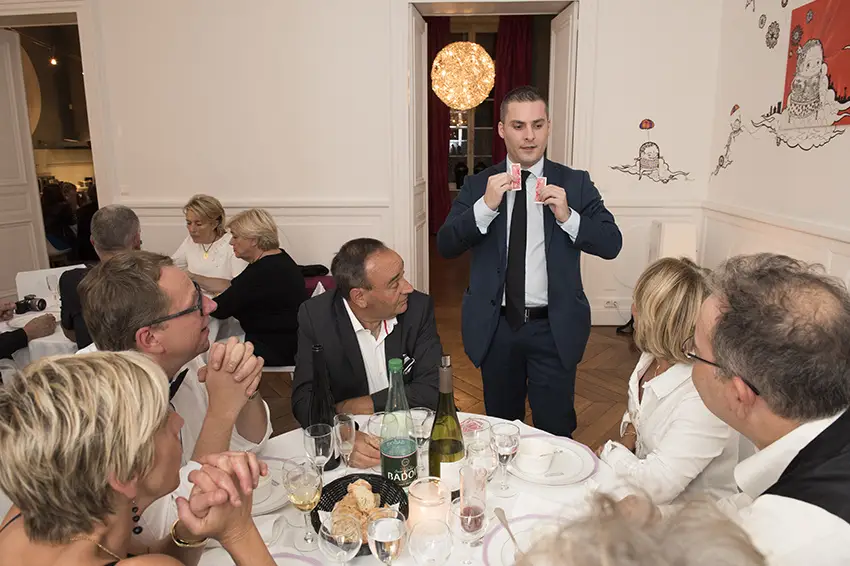 Steve Mind - Magicien close up mentaliste — photo 3