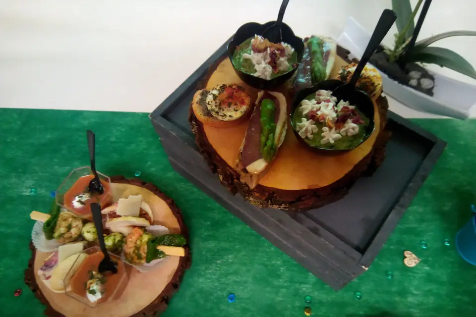 A Table ! — photo 4