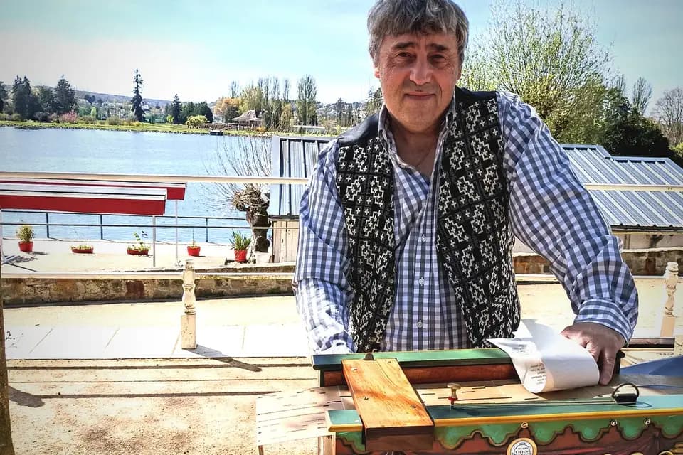 HighTechDiffusion Animation — photo 2