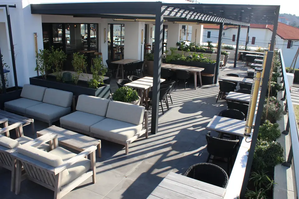 Lagun Restaurant, Bar & Terrasse - Lounge — photo 4