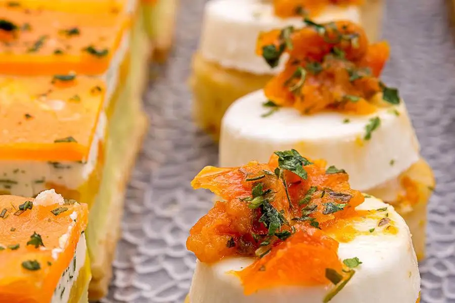 Midi Moins Le Quart — photo 3