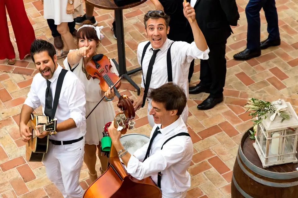 Merry Mood — photo 2