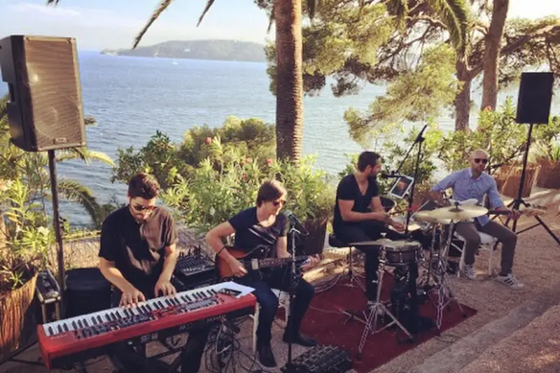 Allo Pop Live & DJ — photo 8