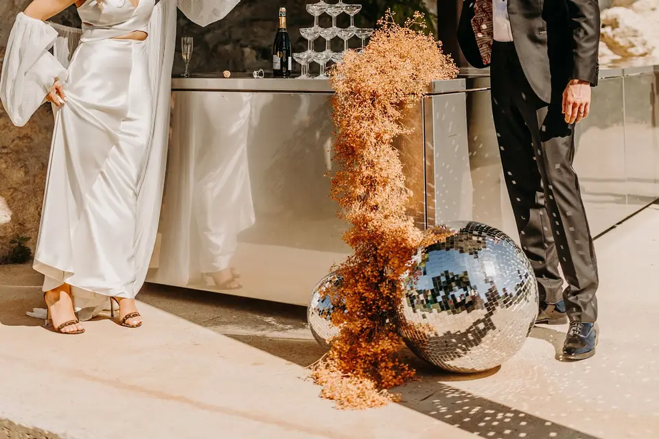 Beyond the pines — photo 2