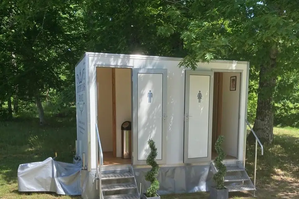 Luxury Loos France — photo 6