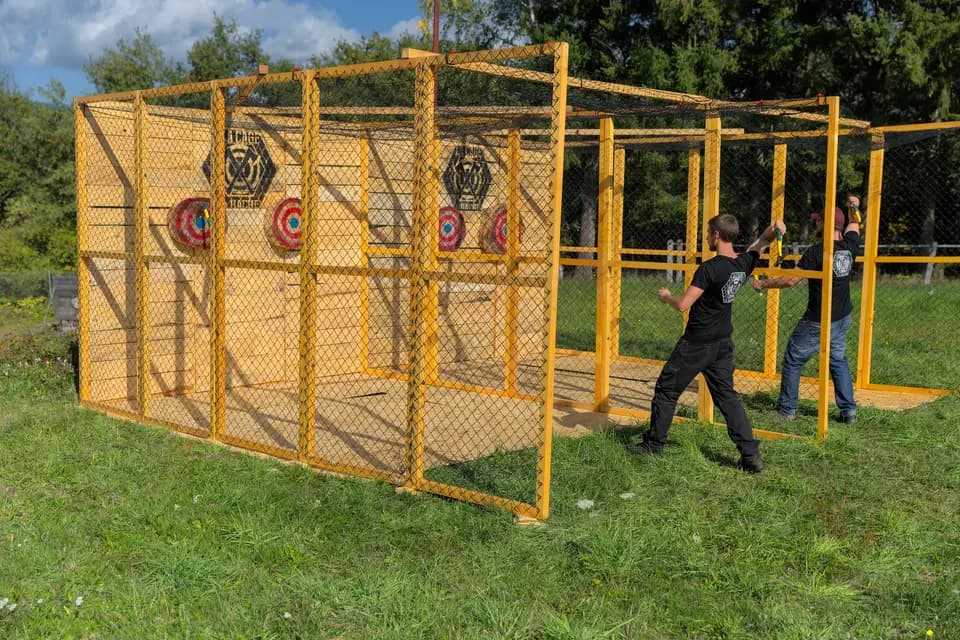 La Cage à Hache — photo 2