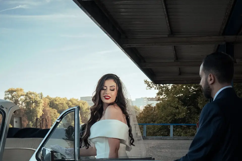 Tony & Pepper — photo 8