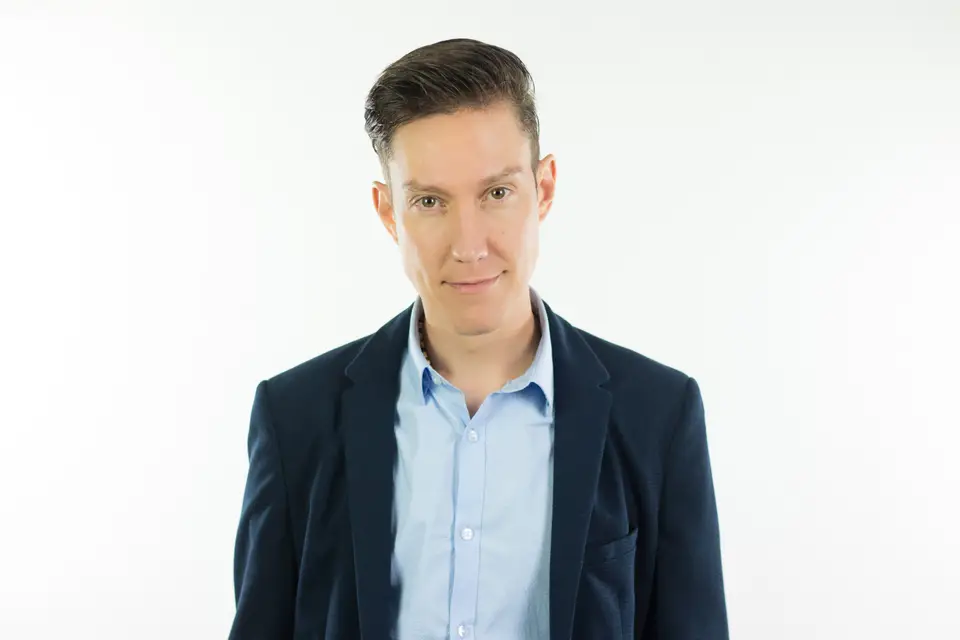 Chanteur de Variété - Alex Delucy — photo 7