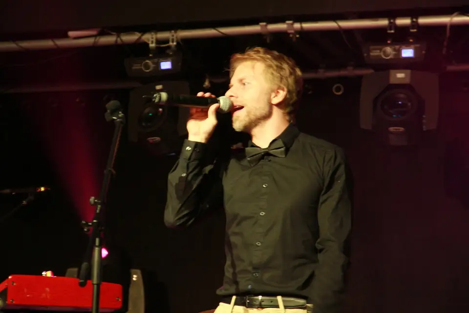 One More Kiss — photo 5