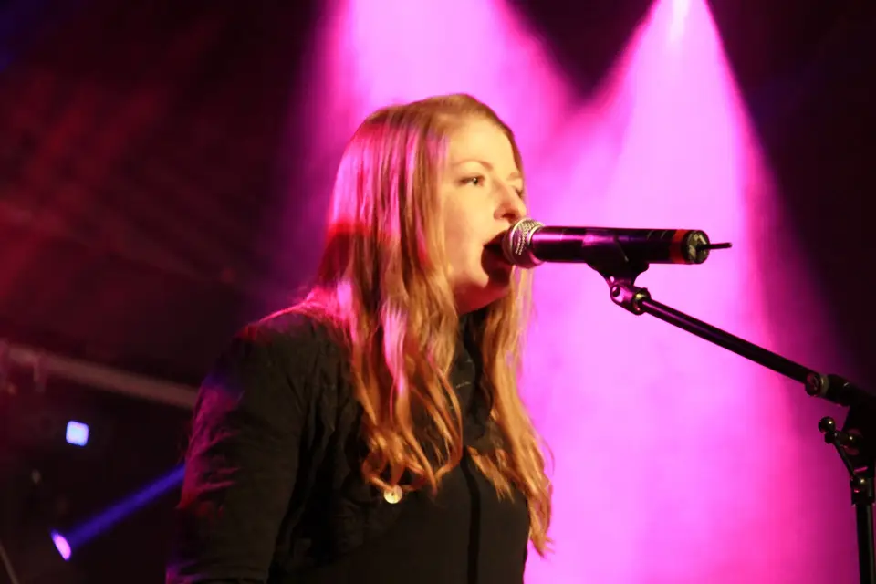 One More Kiss — photo 4