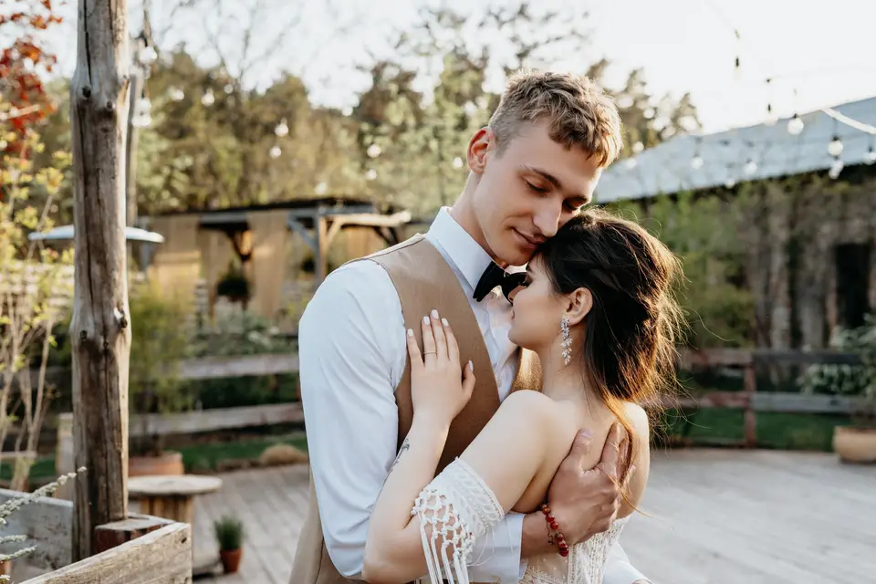 Carrier Photo — photo 2