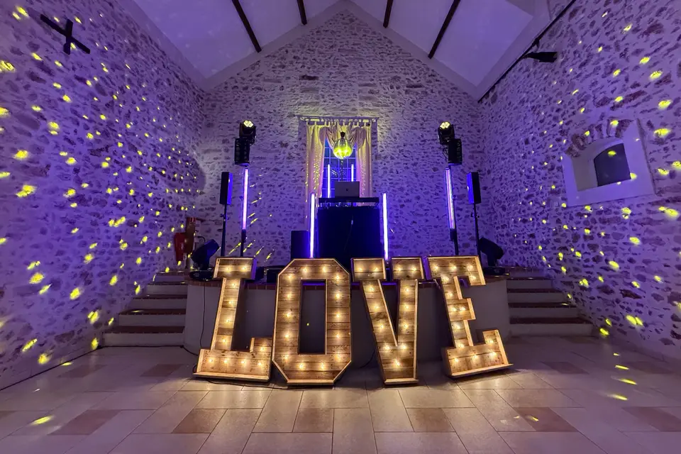 Music & Light Entertainment