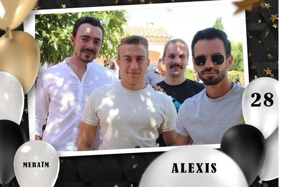 AC Selfies — photo 6