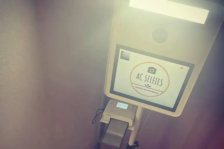 AC Selfies — photo 3