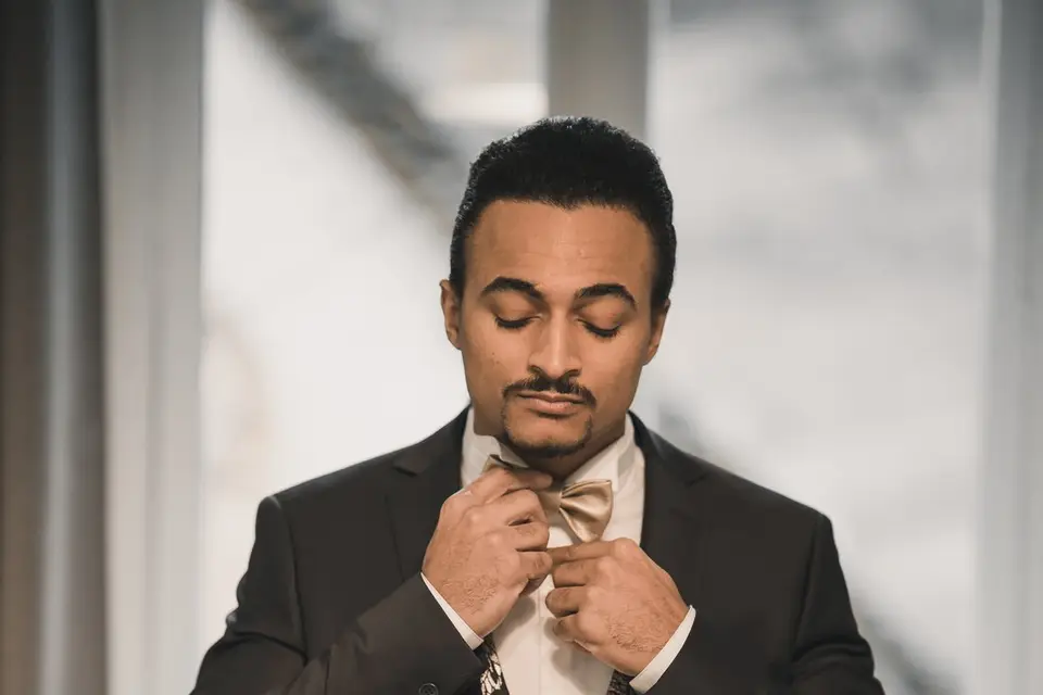 Bold & Bow — photo 2