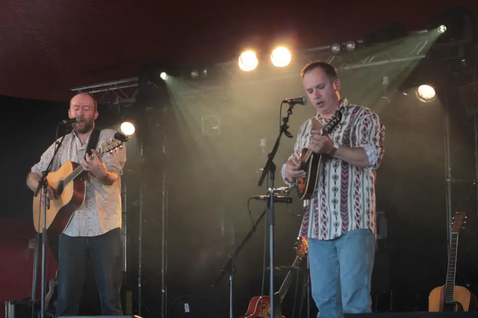 What The Folk — photo 2