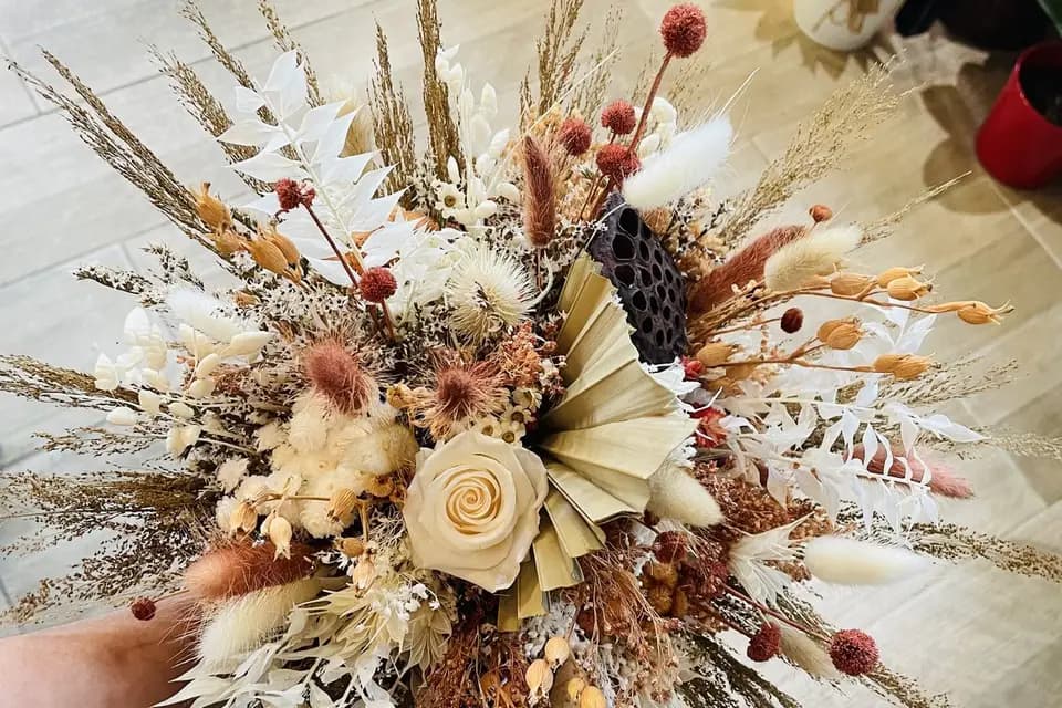 Lady Flora — photo 3