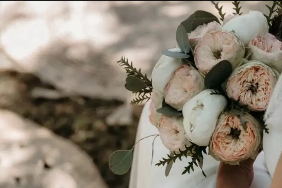 l'Atelier des fleurs by Carline