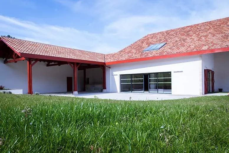 Urtubien Borda — photo 3